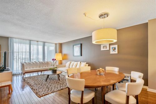 apt-810-1500 Ocean Dr, Miami Beach, FL, 33139-3132 | Card Image