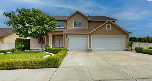 2809 S Dawes St, Kennewick, WA, 99338-2703 | Card Image