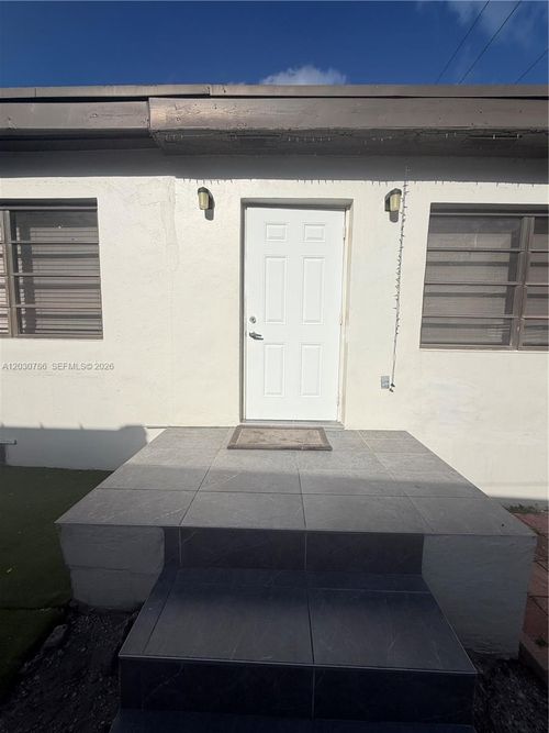 2-4750 Nw 5th St, Miami, FL, 33126-2118 | Card Image