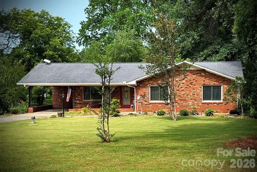 467 Forest Lake Rd, Forest City, NC, 28043-7599 | Card Image