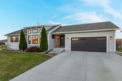 125 Craig Ct, Brookings, SD, 57006-4657 | Card Image