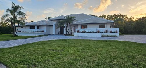21046 Sweetwater Ln N, Boca Raton, FL, 33428-1024 | Card Image