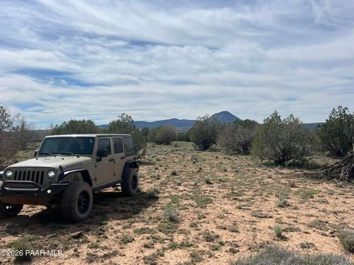 51 Boiling Pot Rd, Ash Fork, AZ, 86320 | Card Image