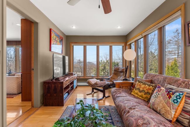68 Ledge Rd, House other with 2 bedrooms, 2 bathrooms and null parking in Burlington VT | Image 26