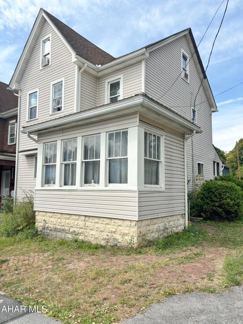 900 16th Ave, Altoona, PA, 16601-4518 | Card Image