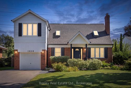 1010 Baldwin Rd, Mississauga, ON, L4Y1J2 | Card Image