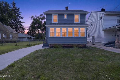 1734 Milroy St, Toledo, OH, 43605-3757 | Card Image