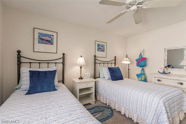 C-302 - 7048 Pelican Bay Boulevard, Condo with 2 bedrooms, 2 bathrooms and null parking in NAPLES FL | Image 24