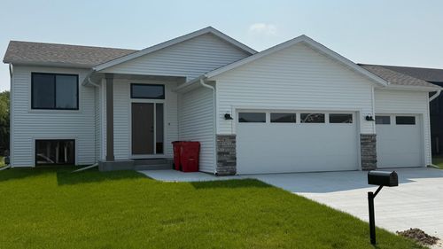 1302 6th Ave Se, Kasson, MN, 55944-2918 | Card Image