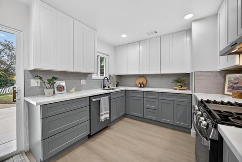 8888 Tahiti Ct, Orangevale, CA, 95662-3437 | Card Image