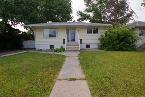 510 10 St N, Lethbridge, AB, T1H2C8 | Card Image