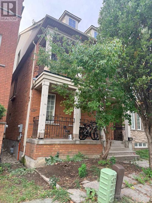 10 Aldwinckle Heights, Toronto (York University Heights), ON, M3J3S6 | Card Image