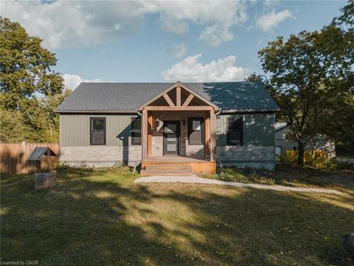 8 Talbot St, Scotland, ON, N0E1R0 | Card Image