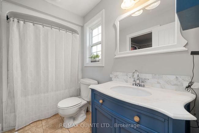 27 Charles Rd, House other with 4 bedrooms, 3 bathrooms and 8 parking in Tweed ON | Image 18