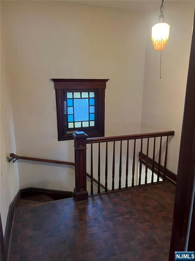 78 1 St St, Home with 4 bedrooms, 2 bathrooms and null parking in Clifton NJ | Image 14