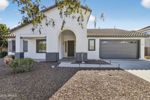 18711 E Raven Dr, Queen Creek, AZ, 85142-5545 | Card Image