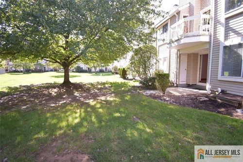 49 Farnham Sq, Parlin, NJ, 08859-2313 | Card Image