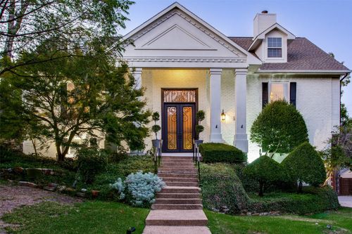 6623 Briarhaven Dr, Dallas, TX, 75240-5418 | Card Image