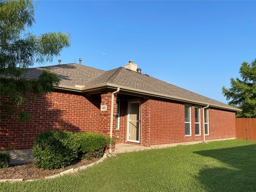 9801 Nixon Dr, Mckinney, TX, 75072-3241 | Card Image