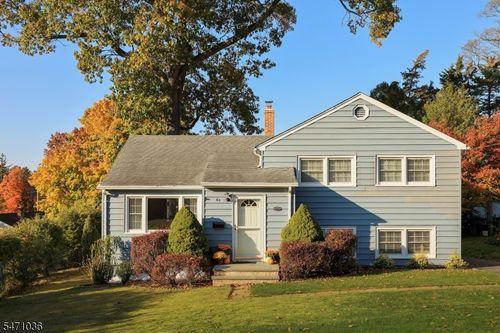 65 Greenwood Rd, New Providence, NJ, 07974-2304 | Card Image