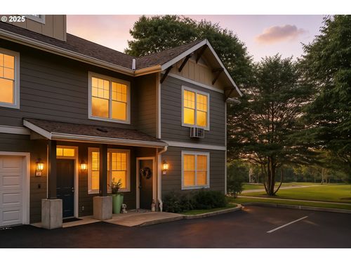 10800 Se 17th Cir, Vancouver, WA, 98664-6297 | Card Image