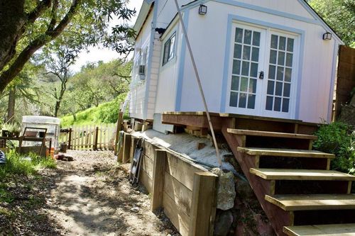 b-84 El Vanada Road, Redwood City, CA, 94062 | Card Image