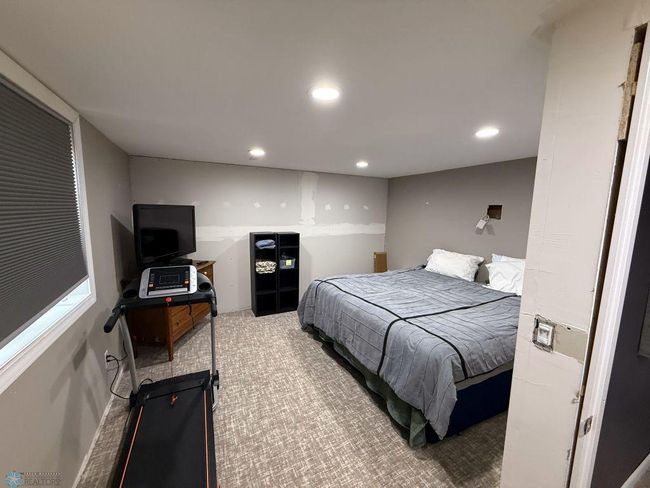 Bedroom 6 | Image 31