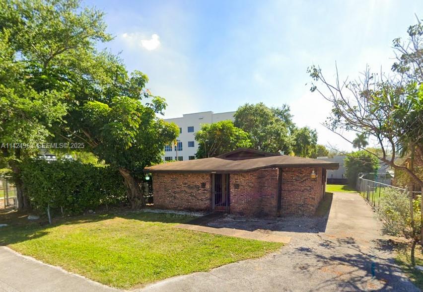 9443 Old Dixie Hwy, Miami, FL 33156