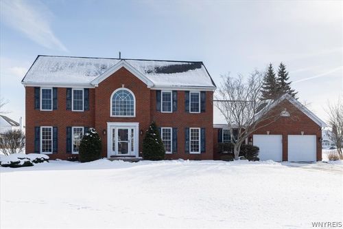 8267 Oakway Ln, Buffalo, NY, 14221-2872 | Card Image