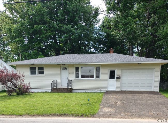 805 Cosby Road, House other with 2 bedrooms, 1 bathrooms and null parking in Utica NY | Image 1