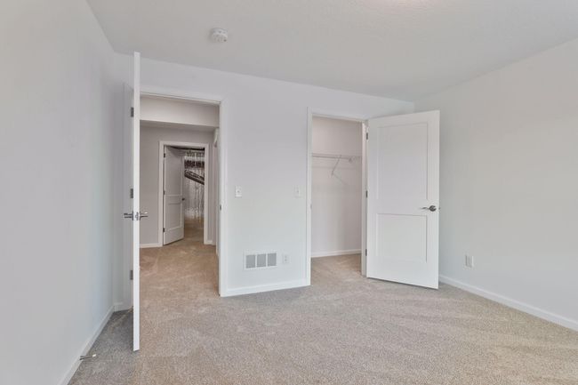 Photo of a previous model | Image 37