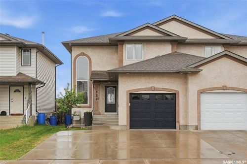 122 Meadowlark Park, Warman, SK, S0K0A1 | Card Image