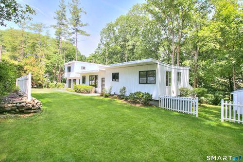 128 Linley Dr, Fairfield, CT, 06825-1667 | Card Image