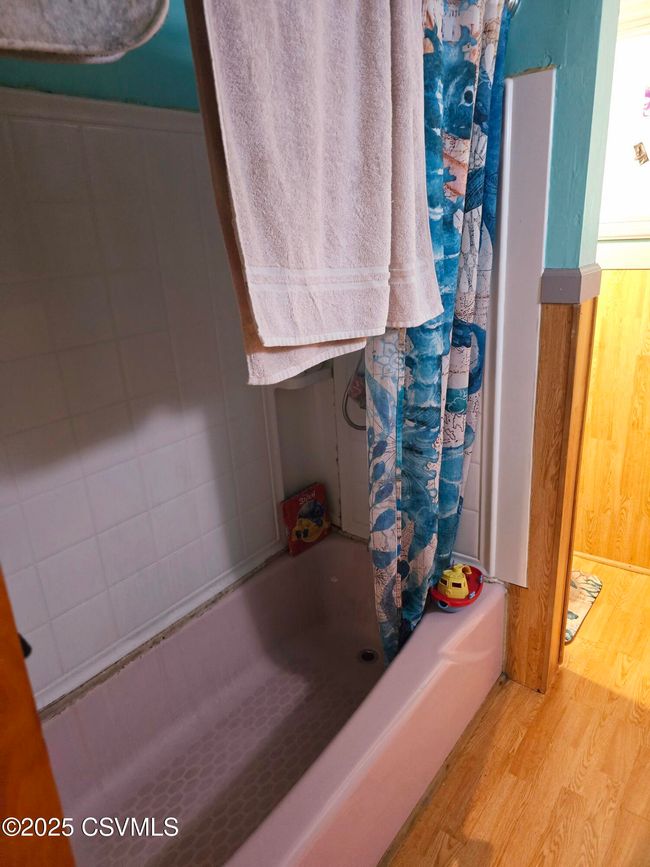 1569 State Route 93, House other with 3 bedrooms, 1 bathrooms and null parking in Berwick PA | Image 9