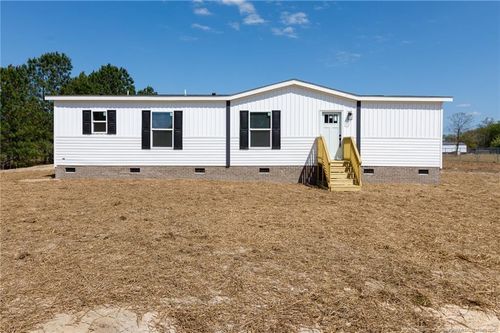 389 Corner Oaks Dr, Saint Pauls, NC, 28384-7608 | Card Image