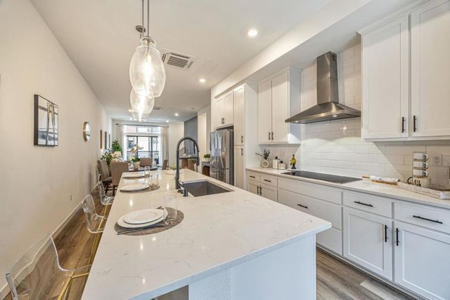 112 Waters Park Cir, Townhouse with 2 bedrooms, 3 bathrooms and 2 parking in San Mateo CA | Image 9