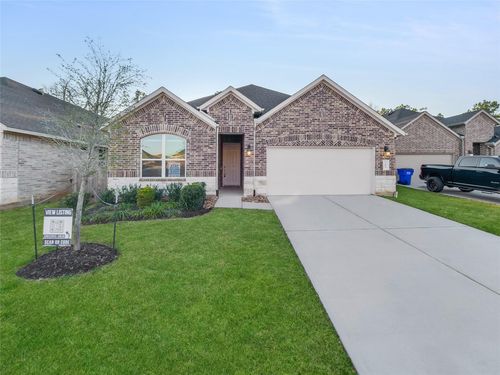 387 Westlake Terrace Dr, Conroe, TX, 77304-3125 | Card Image