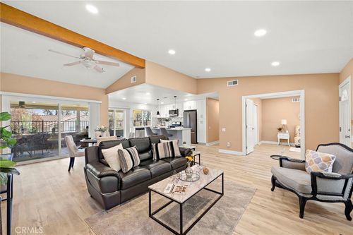 28122 Via Congora, Mission Viejo, CA, 92692-2119 | Card Image