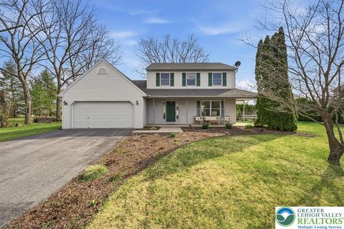168 5th St, Nazareth, PA, 18064-2538 | Card Image