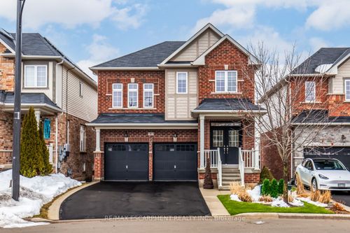 8 Bousfield Crt, Waterdown, ON, L8B0T3 | Card Image