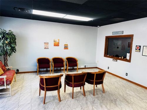 124 N Bell Ave, Shawnee, OK, 74801-6902 | Card Image
