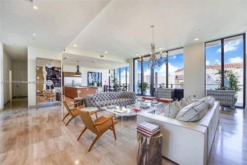 unit-605-3581 E Glencoe St, Coconut Grove, FL, 33133-4061 | Card Image