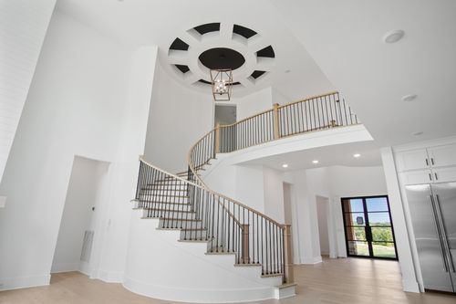 8124 Boiling Springs Pl, Brentwood, TN, 37027-2105 | Card Image