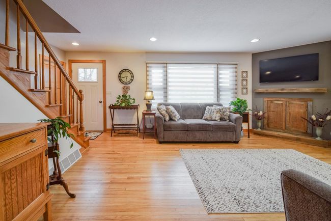 Main Floor Living Room | Image 22