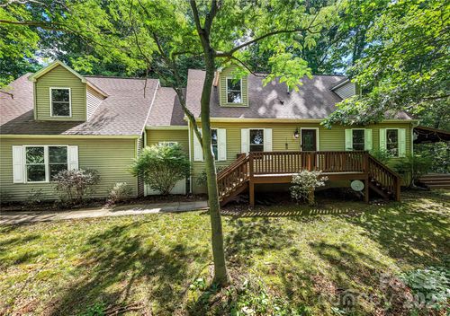 142 Blake Dr, Canton, NC, 28716-9120 | Card Image