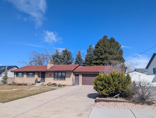 75 W 400 N, Smithfield, UT, 84335-1834 | Card Image