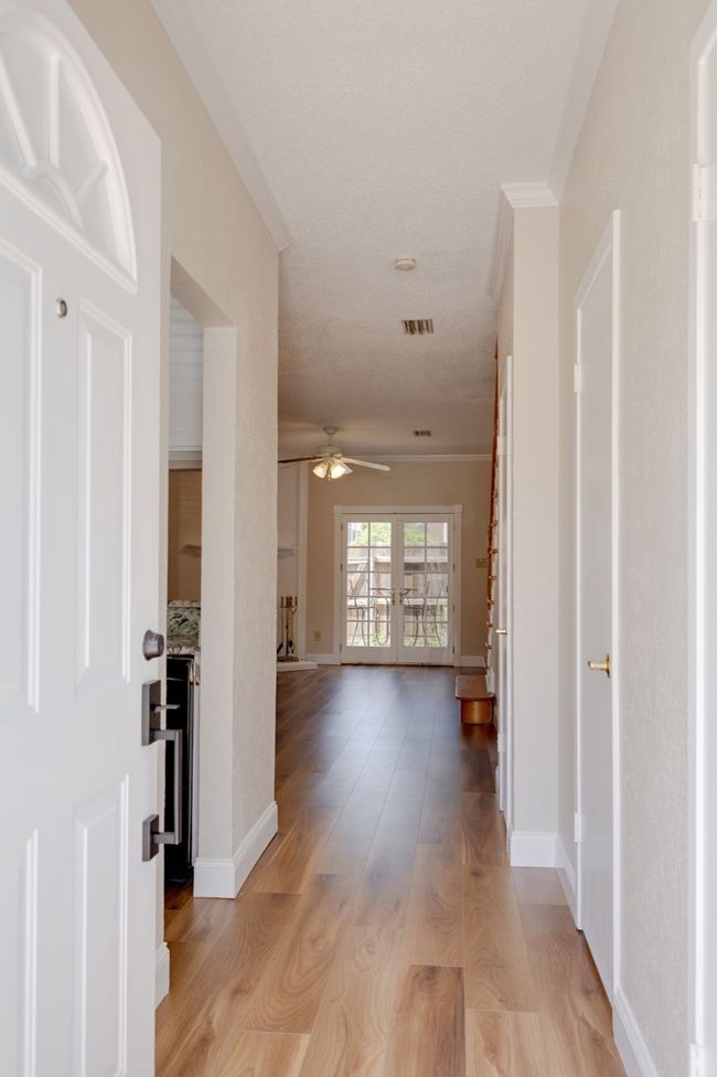 APT-6 - 234 Samuel Blvd, Condo with 2 bedrooms, 2 bathrooms and null parking in Coppell TX | Image 4