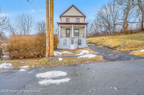 217 N Fillmore Ave, Scranton, PA, 18504-3425 | Card Image