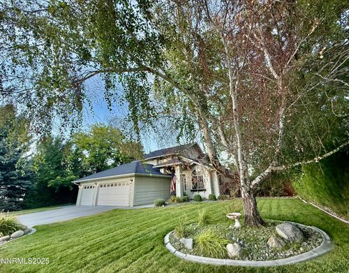1719 Bougainvillea Dr, Minden, NV, 89423-5107 | Card Image