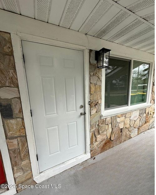 304 Palm Ave, Cocoa, FL, 32922-6318 | Card Image